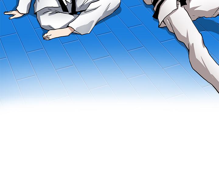 姊姊的房间第1话-半裸体撞见朋友姐姐