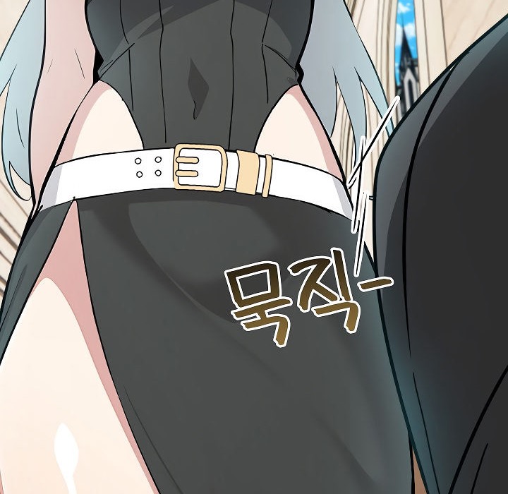 被召唤到异世界,然后成为半龙骑士长第12话