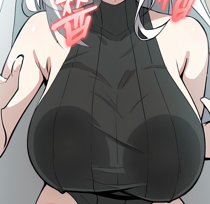 被召唤到异世界,然后成为半龙骑士长第14话