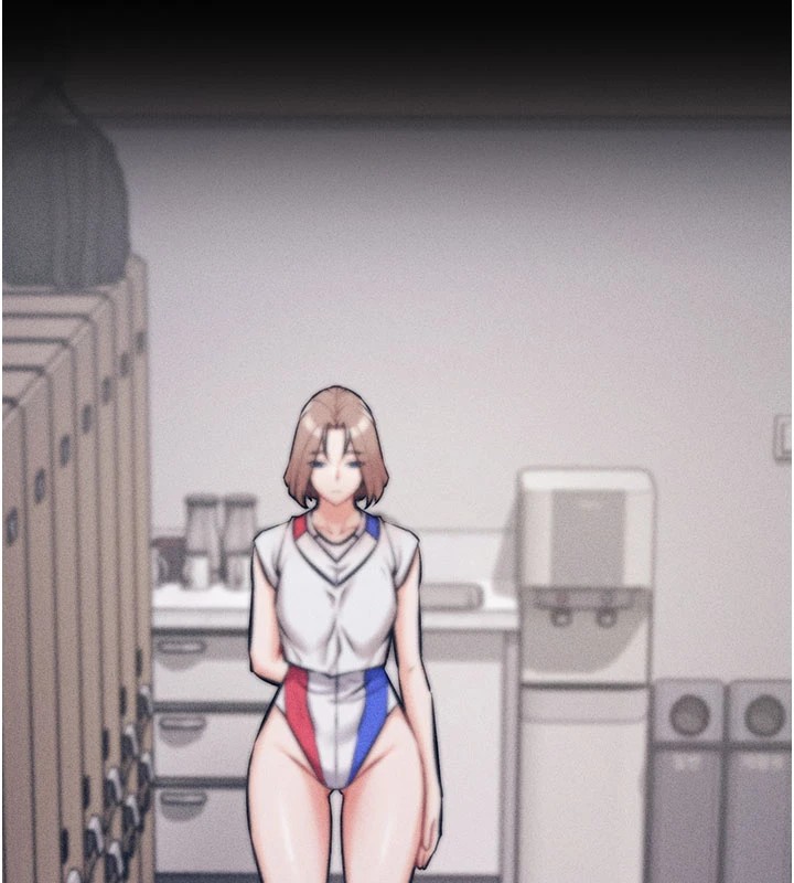 选手村:母猪调教第2话-总教练最「疼爱」的选手